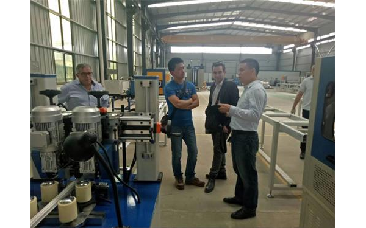 Thermal Break Assembly Machine
